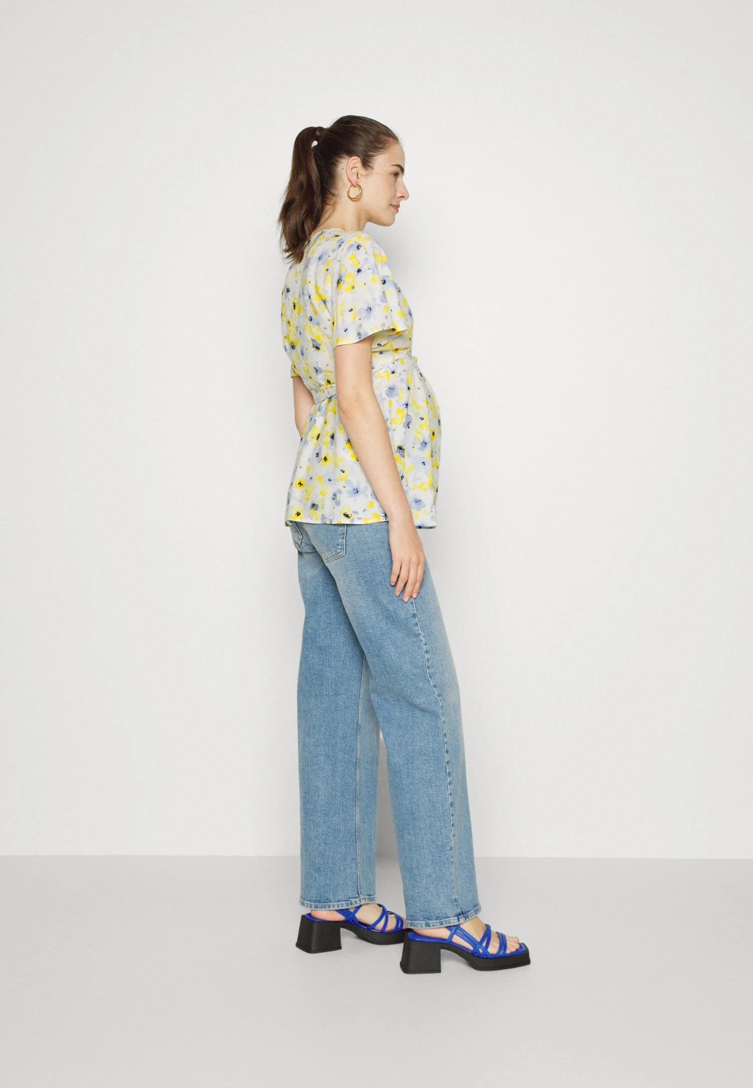 Blouse - White/Light Blue 3 Blouse - White/Light Blue - Image 3