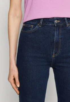 Anna Field Straight Leg Jeans - Straight Leg Jeans 11 Anna Field Straight Leg Jeans - Straight Leg Jeans -Fashion Shop 03529c8a51634487ba5acc26ba6ad558