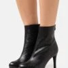Anna Field Classic Ankle Boots - Black