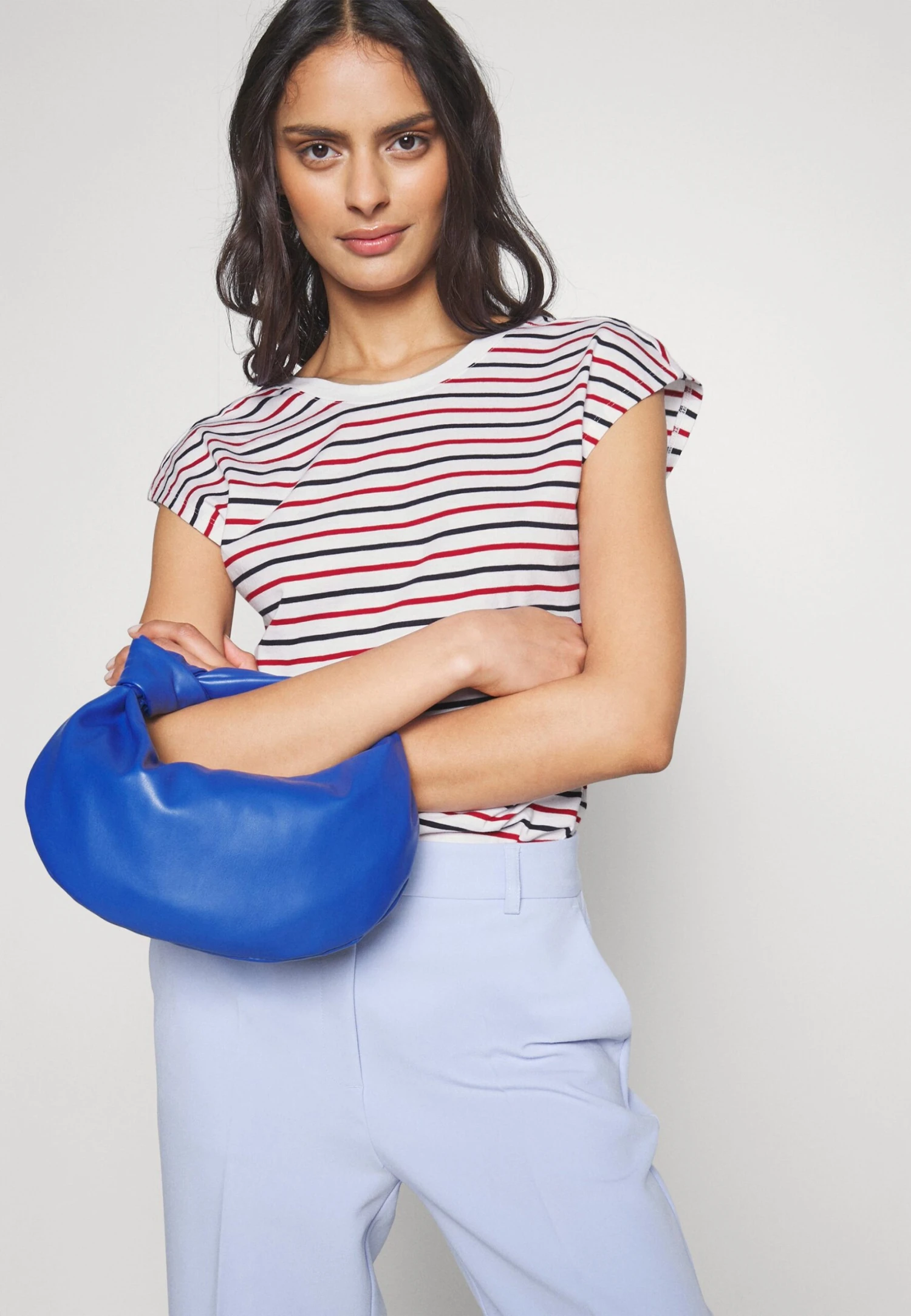 Anna Field 2 Pack - Print T-Shirt - White/Multi-Coloured/Black 6 Anna Field 2 Pack - Print T-Shirt - White/Multi-Coloured/Black - Image 6