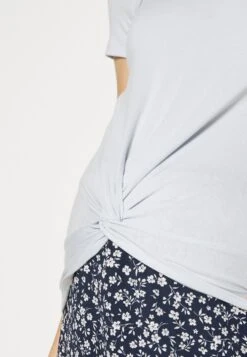 Basic T-Shirt - Light Blue 11 Basic T-Shirt - Light Blue -Fashion Shop 33ecb5acd9c64812b9a2e1fa813ce149