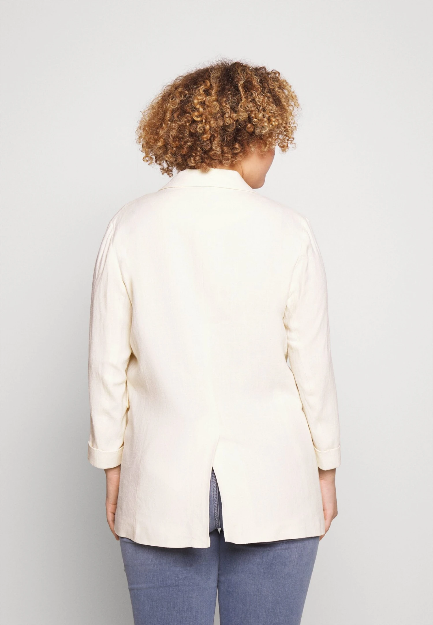 Blazer - Blazer 3 Blazer - Blazer - Image 3