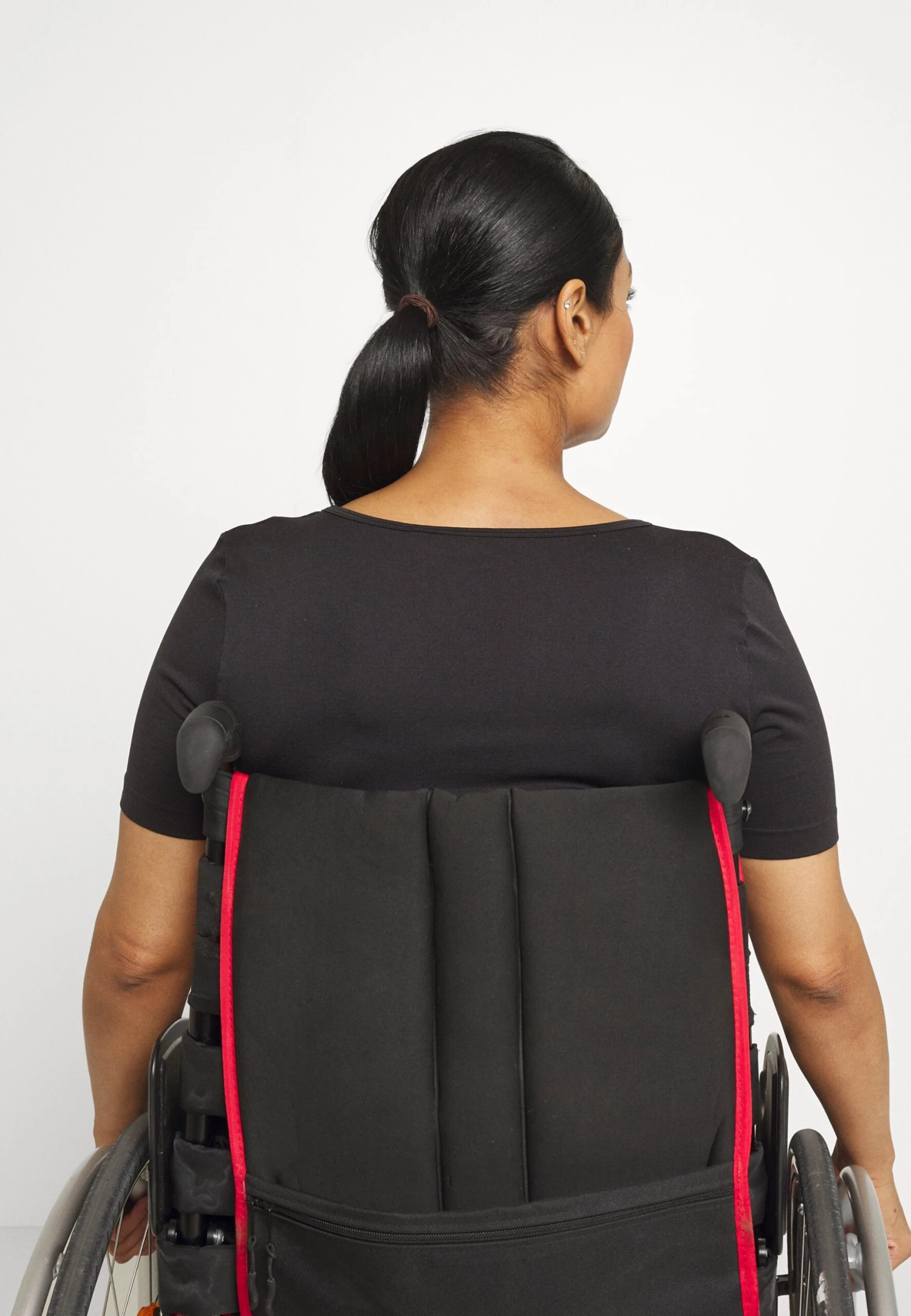 Anna Field Basic T-Shirt - Black 4 Anna Field Basic T-Shirt - Black - Image 4