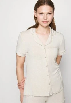 Anna Field Button Through Pj Set - Pyjamas -Fashion Shop 6011447bf3a244329ca8a4fa7de63828