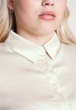 Button-Down Blouse - Off-White 9 Button-Down Blouse - Off-White -Fashion Shop 6b398b485f304aa0bf173a67f14b3789