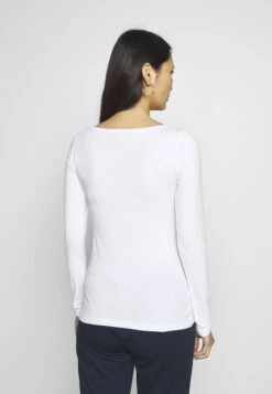 Anna Field Long Sleeved Top - White 7 Anna Field Long Sleeved Top - White -Fashion Shop 877b42bc8c864ff3906fc264b6ce8fda
