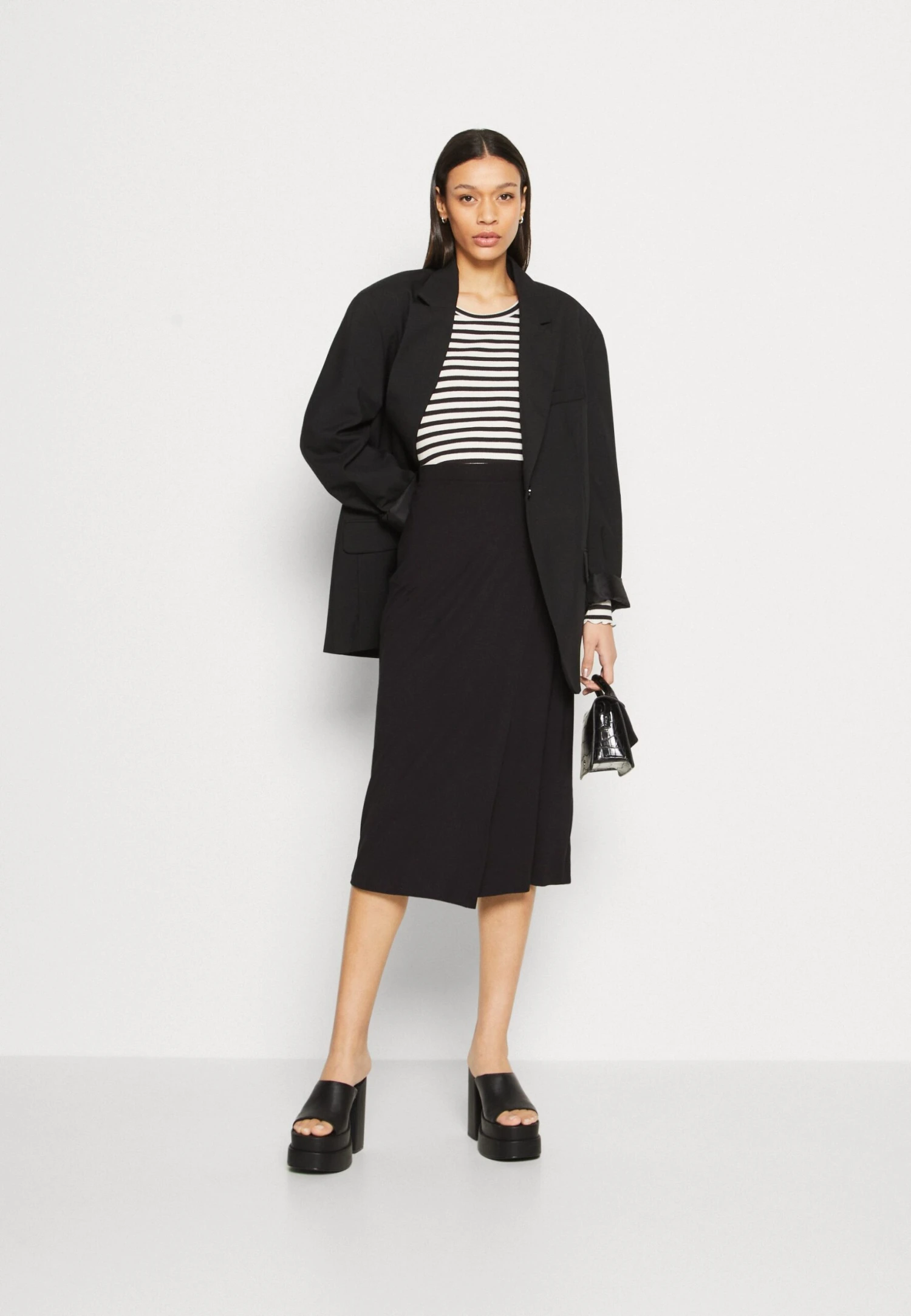 Anna Field Wrap Skirt - Wrap Skirt 2 Anna Field Wrap Skirt - Wrap Skirt - Image 2