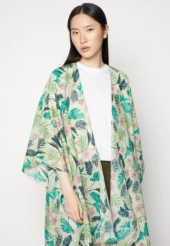 Anna Field Cape - Green -Fashion Shop b0331e130e894a549ec1fe86bdedb068