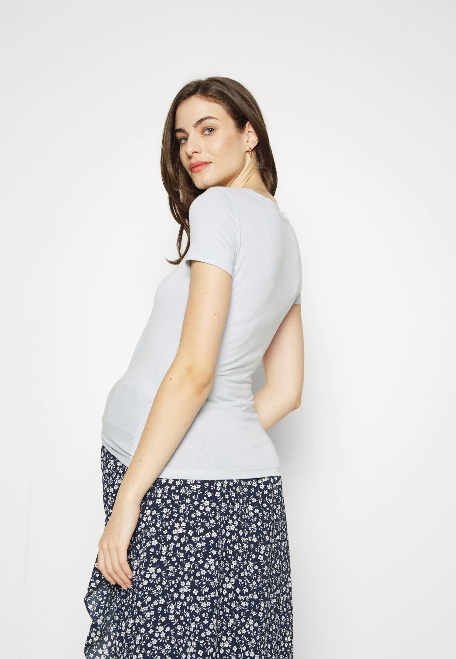 Basic T-Shirt - Light Blue 3 Basic T-Shirt - Light Blue - Image 3