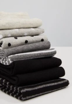 Anna Field 8Pp Spot Stripe - Socks 7 Anna Field 8Pp Spot Stripe - Socks -Fashion Shop c4f9f9de7c754216a2ed0c3f542fba9e