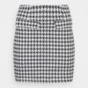 Anna Field Mini Skirt - Black/White