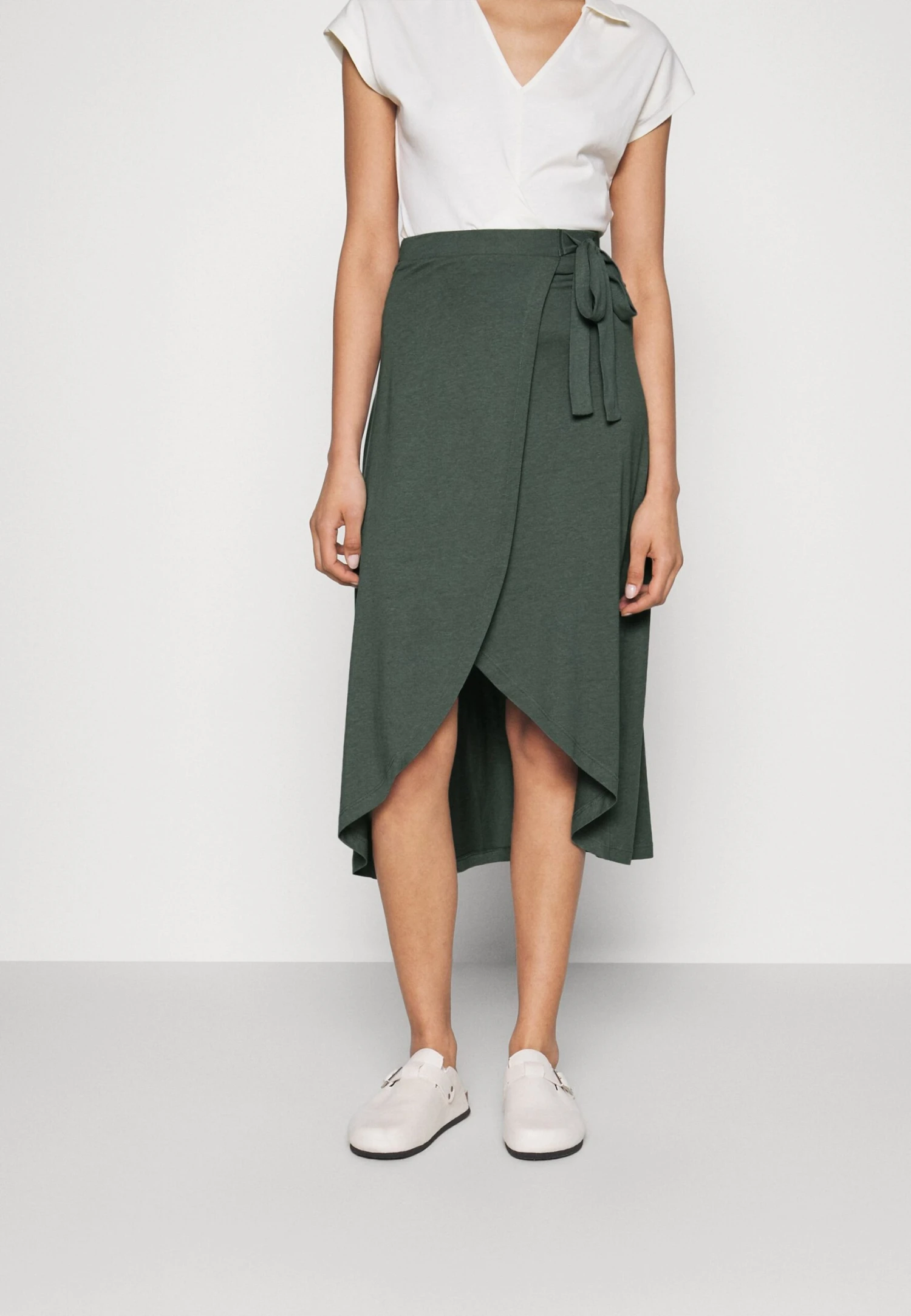 Anna Field Basic Wrap Over Midi Skirt- A-Line Skirt - Light Green 1 Anna Field Basic Wrap Over Midi Skirt- A-Line Skirt - Light Green