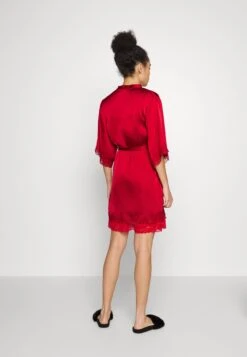 Anna Field Dressing Gown - Red -Fashion Shop f2d5beb726fd435aadc86e355494bee7