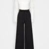 Anna Field Jumpsuit - White/Black