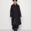 Classic Coat - Black