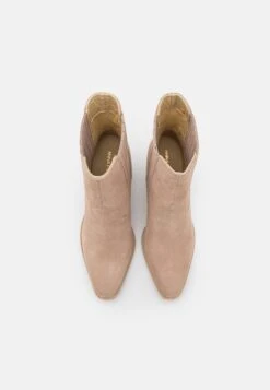 Anna Field Leather - Cowboy/Biker Ankle Boot -Fashion Shop fdf6c42bd08b4e0fb44d289c5e21ec97